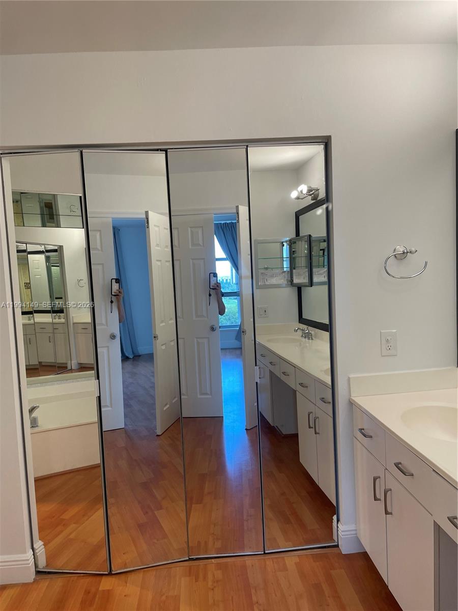 3530 Mystic Pointe Dr #1509, Aventura FL 33180
