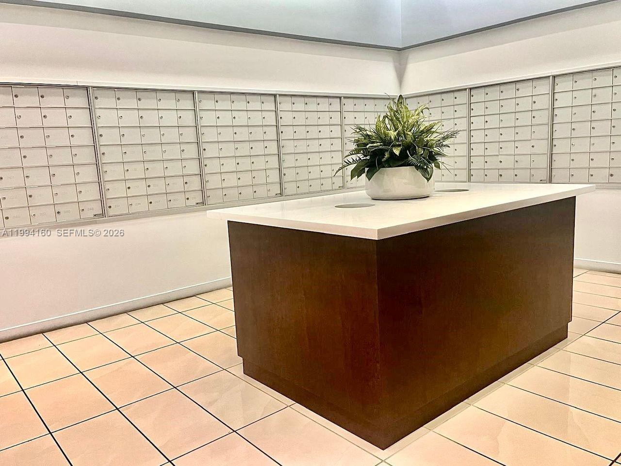 300 S Biscayne Blvd #T-2012, Miami FL 33131