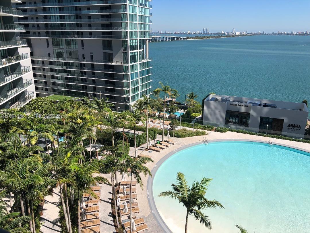 480 NE 31st St #802, Miami FL 33137
