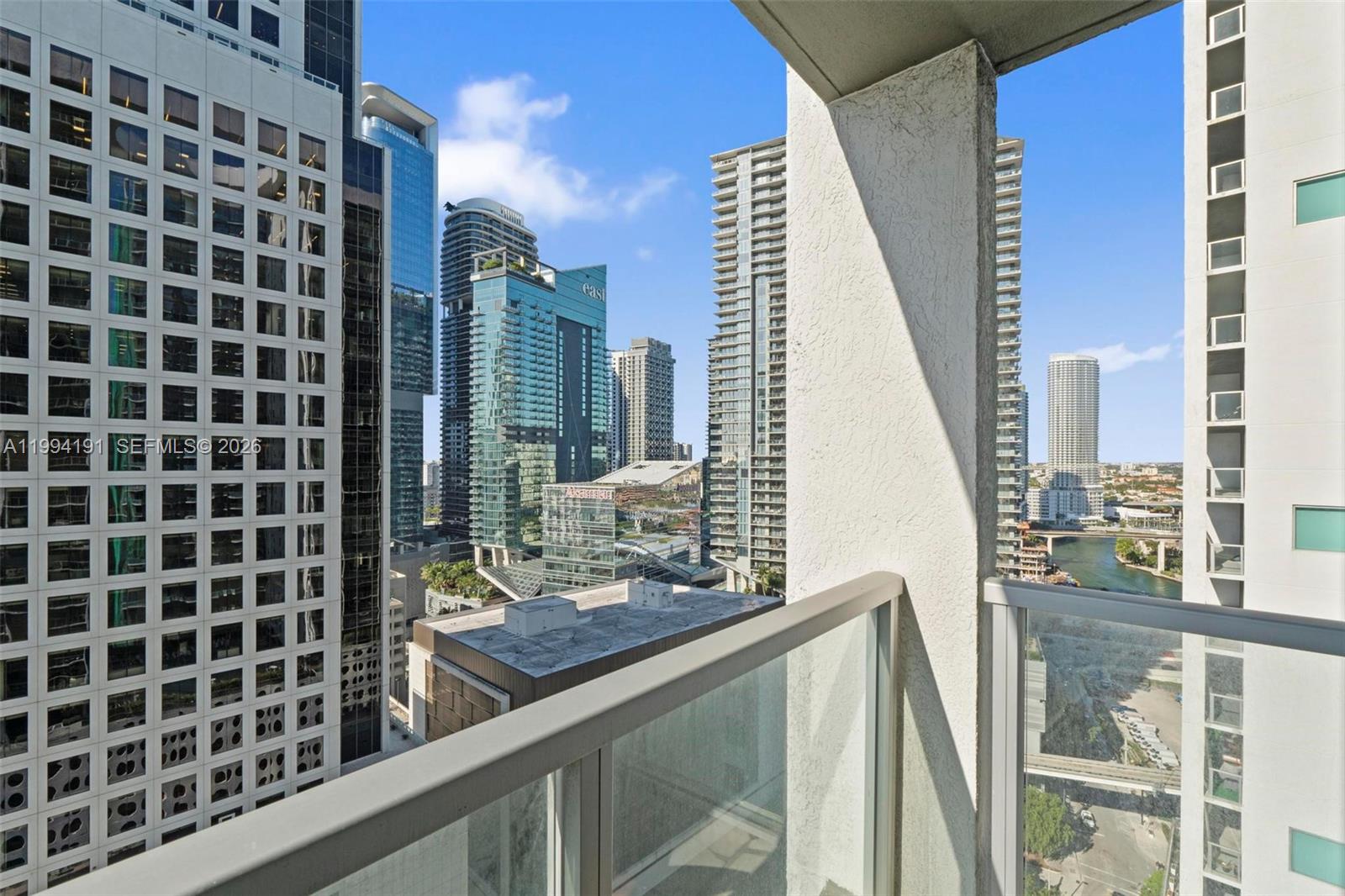 500 Brickell Ave #2510, Miami FL 33131