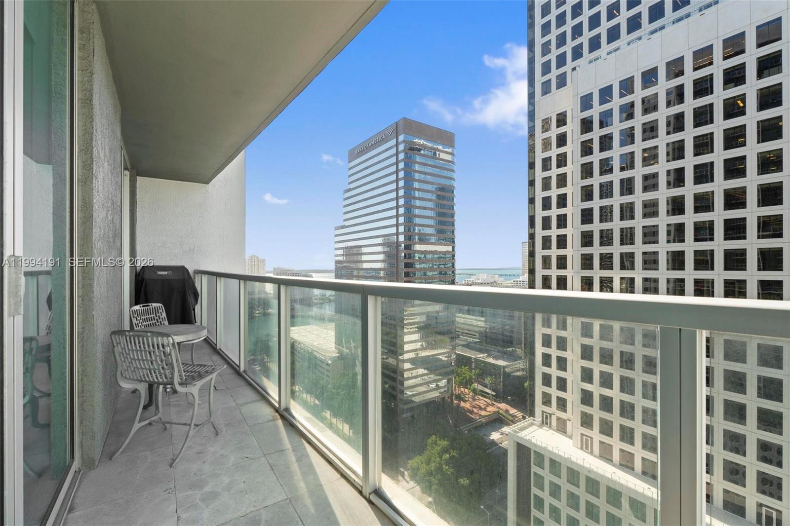 500 Brickell Ave #2510, Miami FL 33131