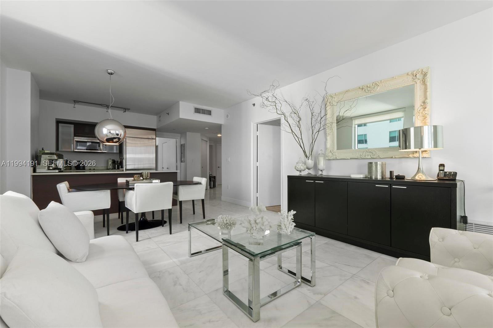 500 Brickell Ave #2510, Miami FL 33131