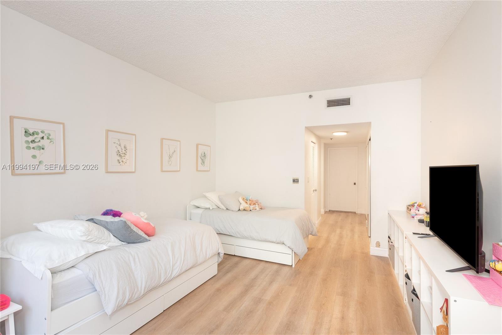 251 Crandon Blvd #141, Key Biscayne FL 33149