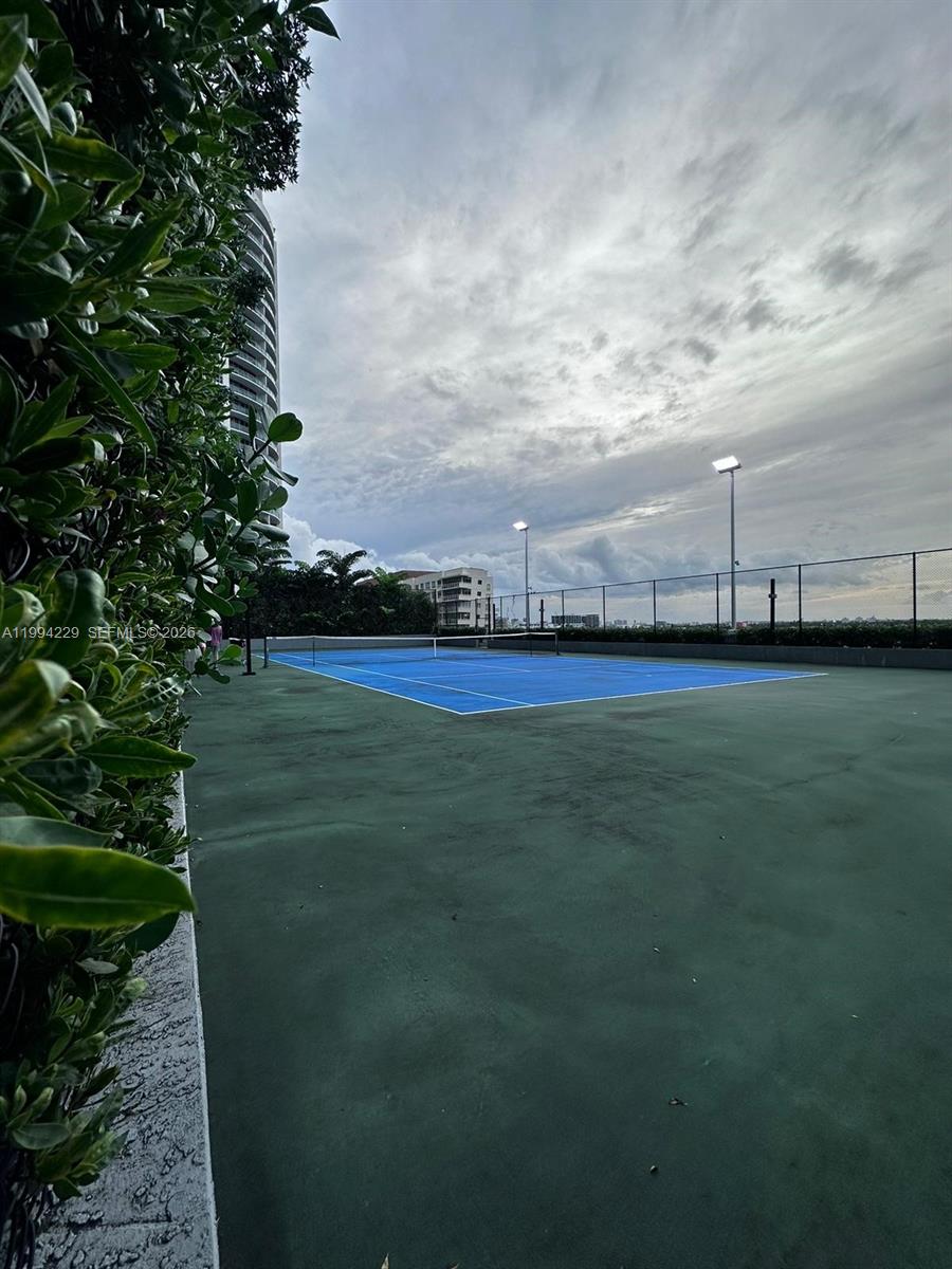 121 NE 34th St #2311, Miami FL 33137
