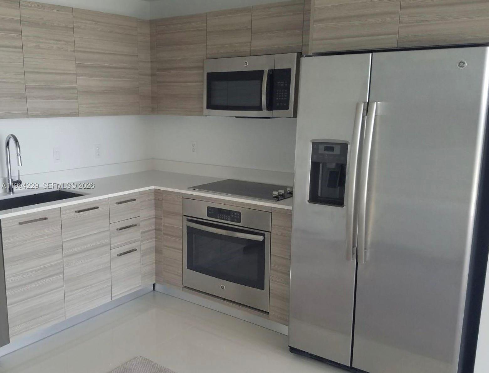 121 NE 34th St #2311, Miami FL 33137