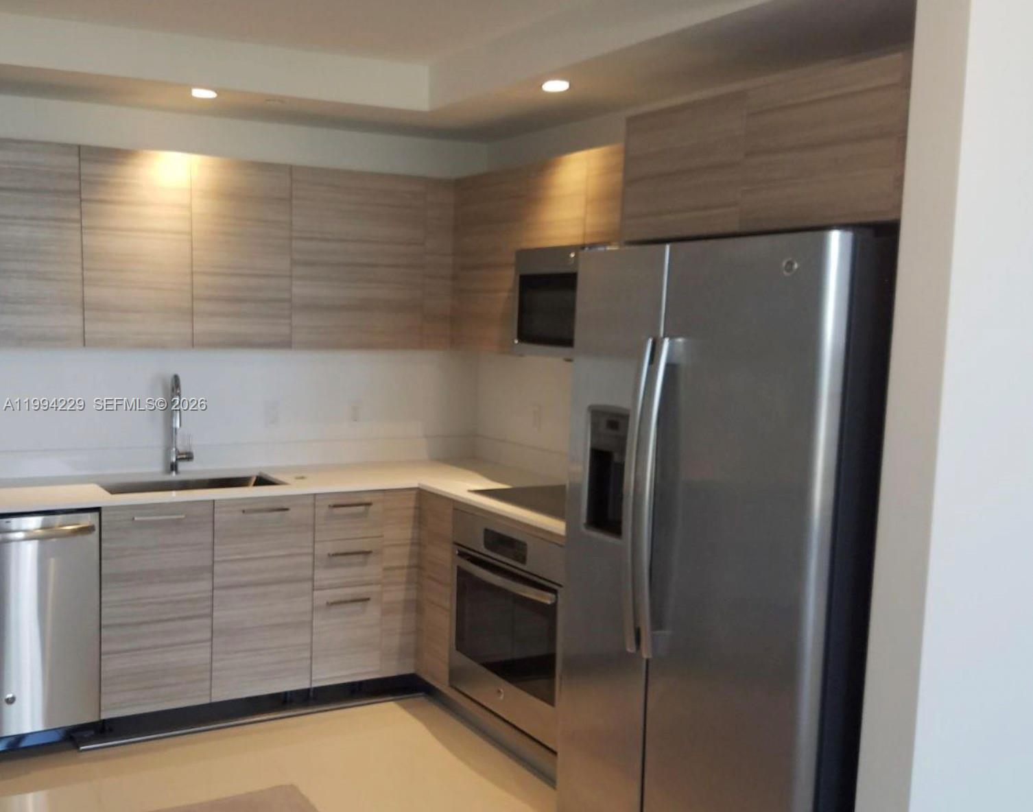 121 NE 34th St #2311, Miami FL 33137