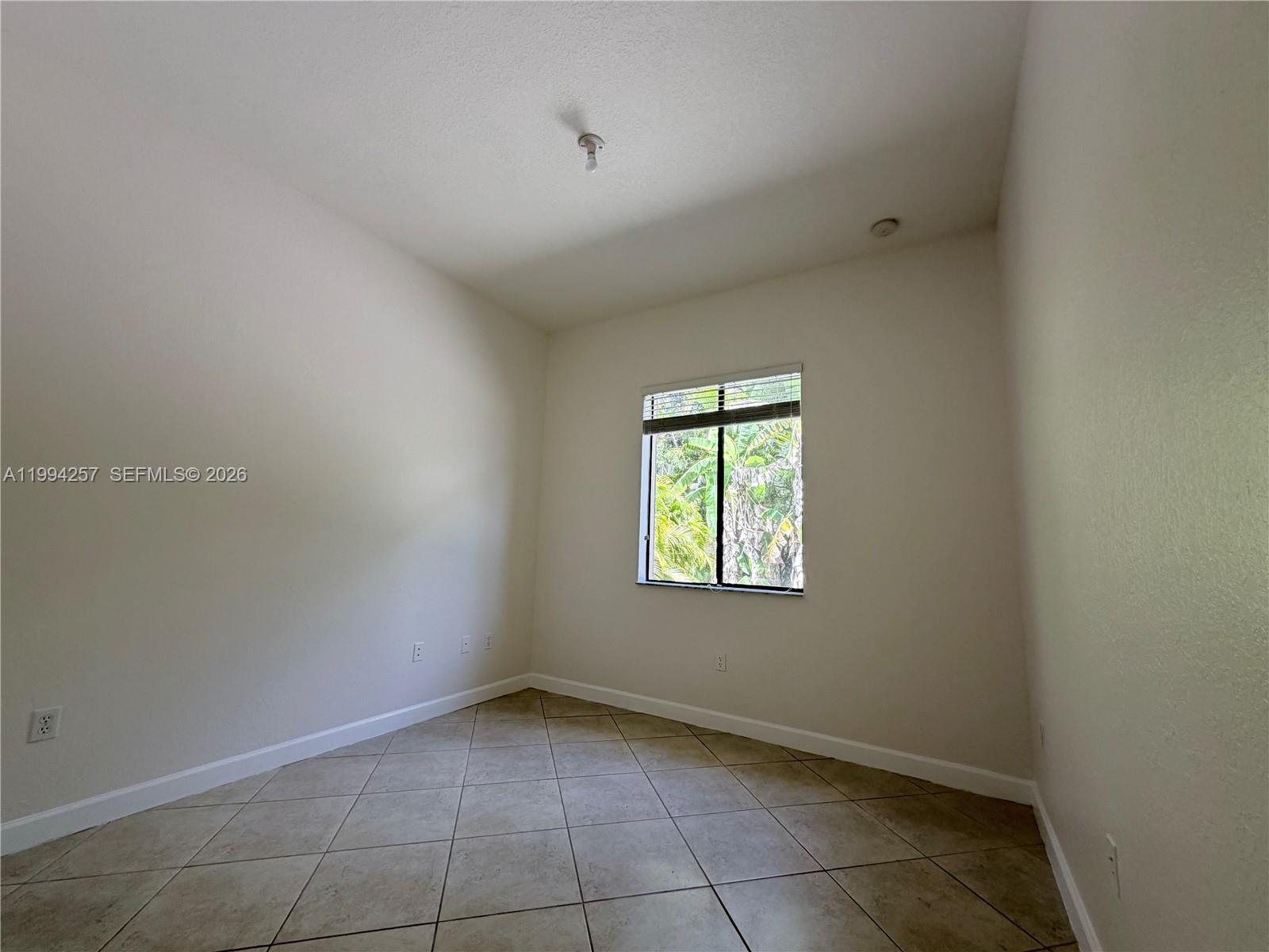 19385 SW 79th Ct, Cutler Bay FL 33157