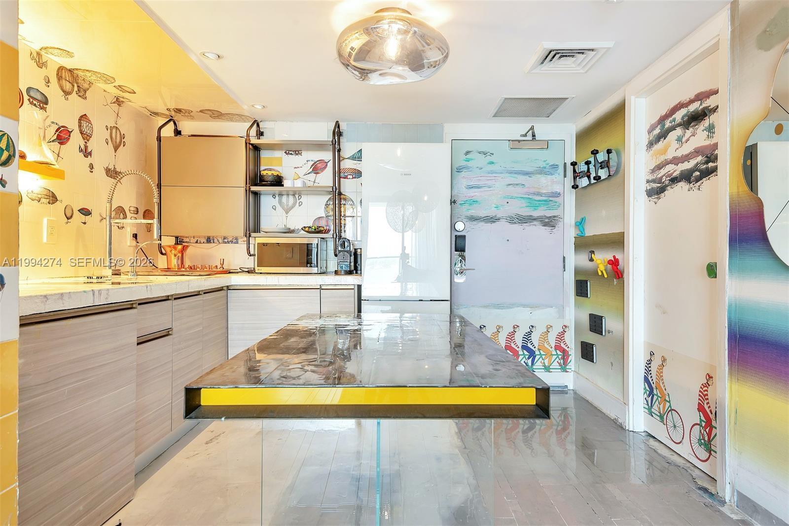 1100 West Ave #1020, Miami Beach FL 33139