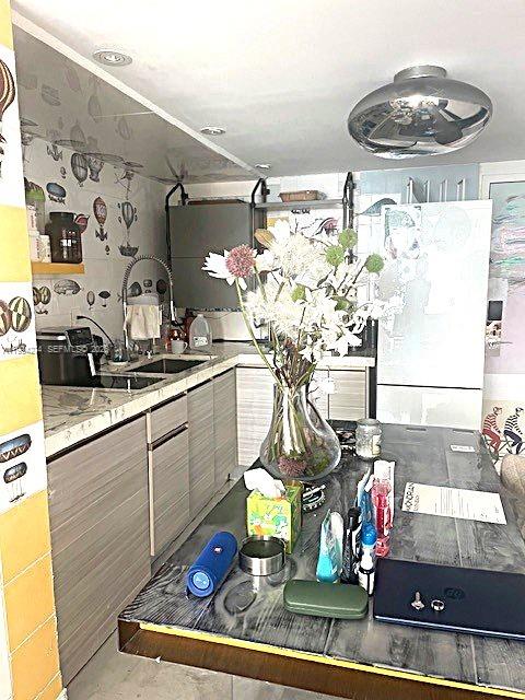 1100 West Ave #1020, Miami Beach FL 33139