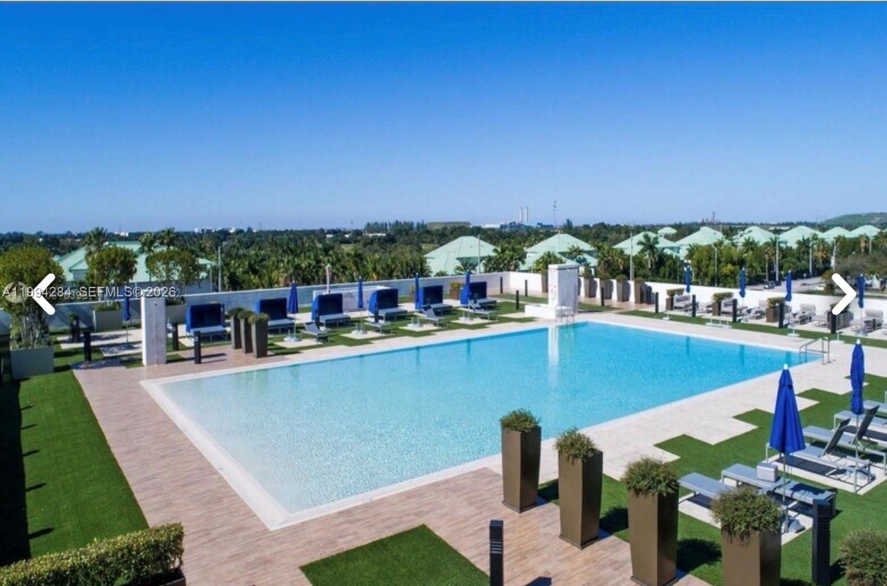 5300 NW 85 #1106, Doral FL 33166