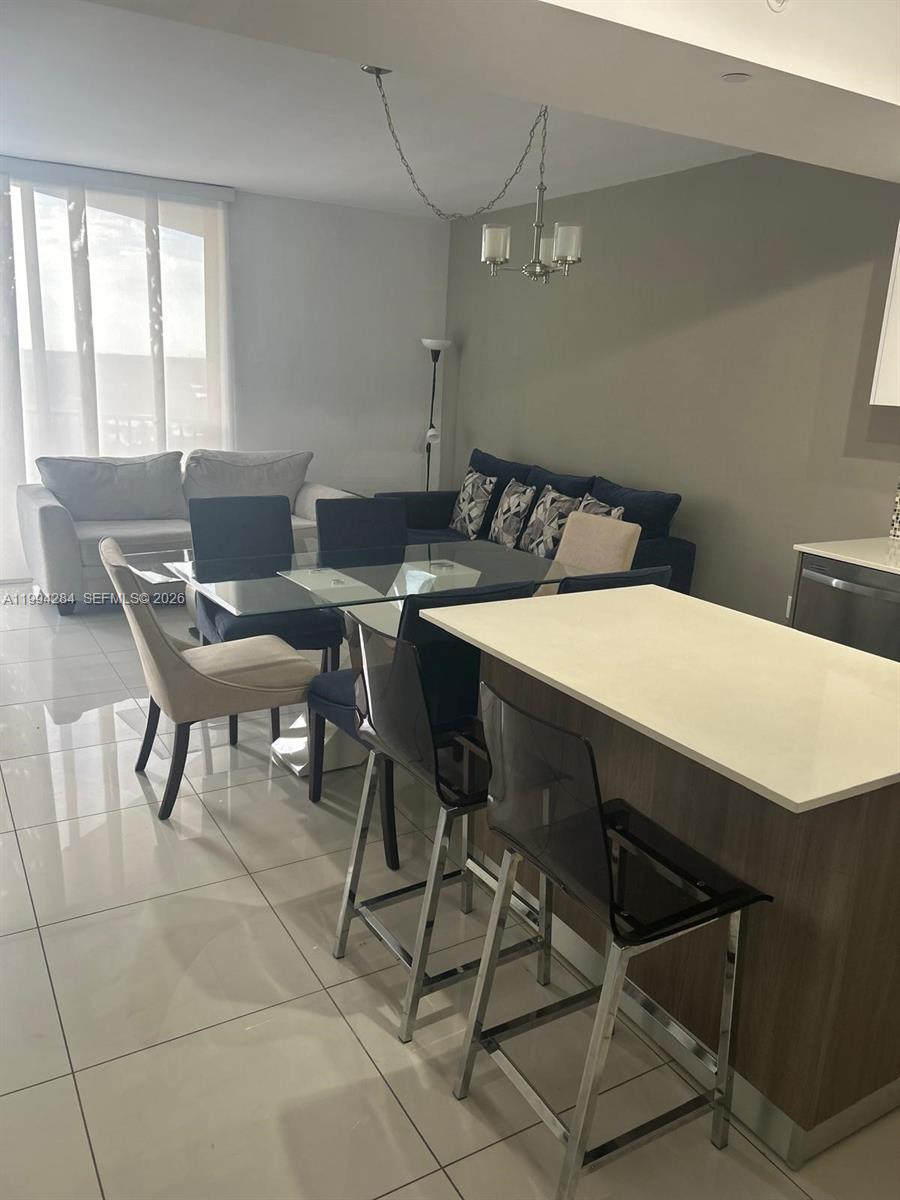 5300 NW 85 #1106, Doral FL 33166