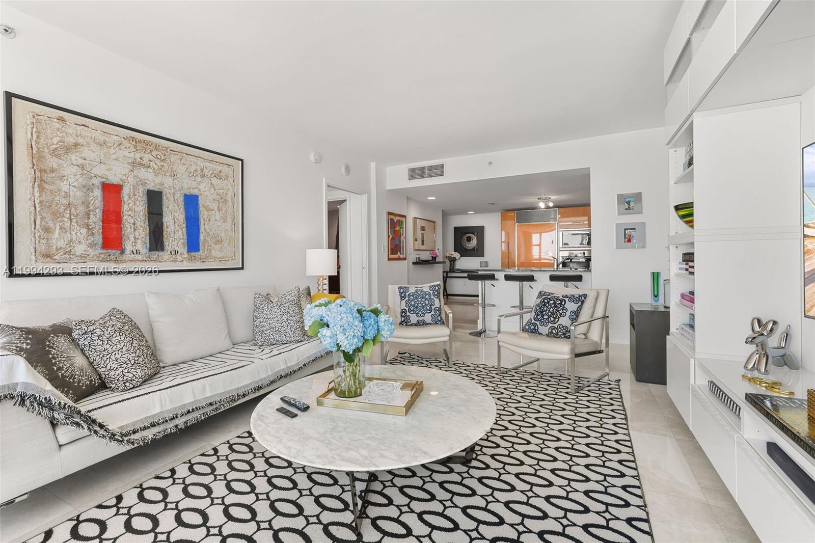 6801 Collins Ave #1112 (Door 1102), Miami Beach FL 33141