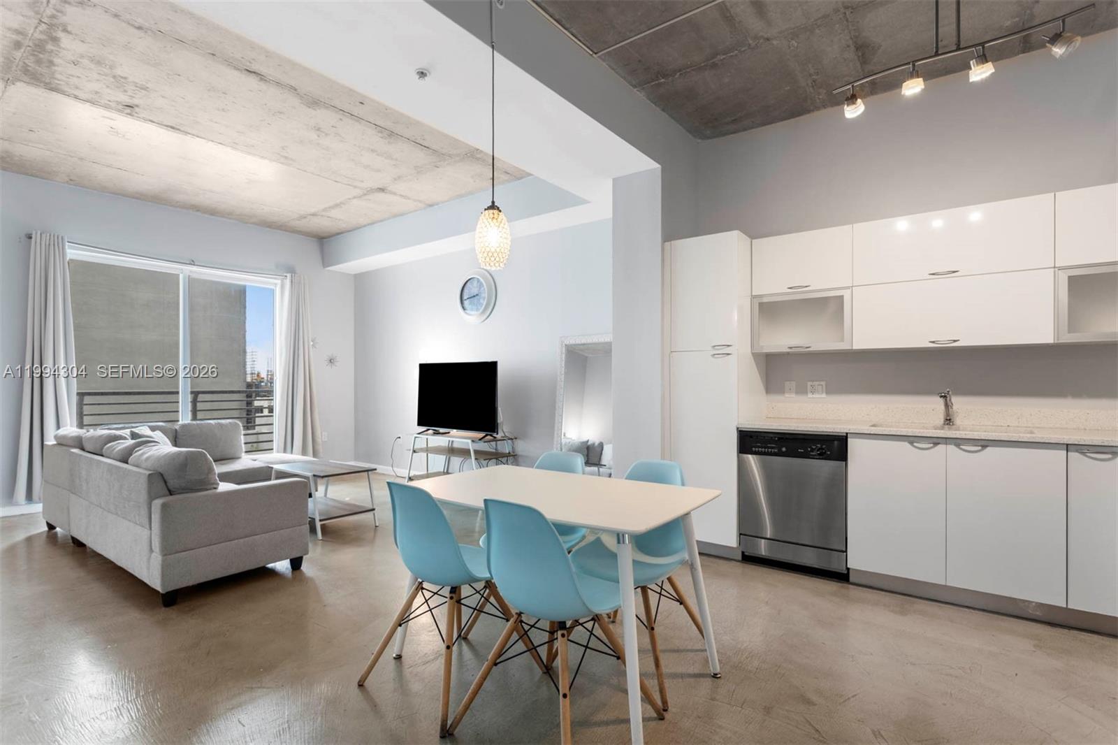 234 NE 3rd St #1106, Miami FL 33132