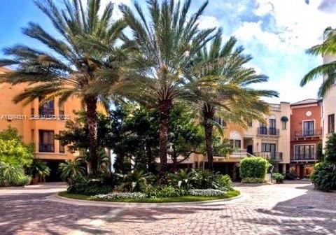 3471 Main Hwy #619, Miami FL 33133
