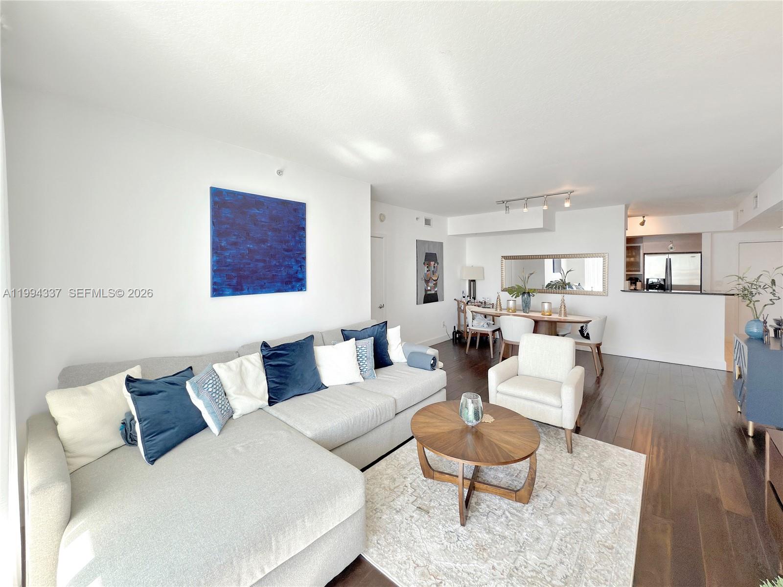 335 S Biscayne Blvd #2905, Miami FL 33131