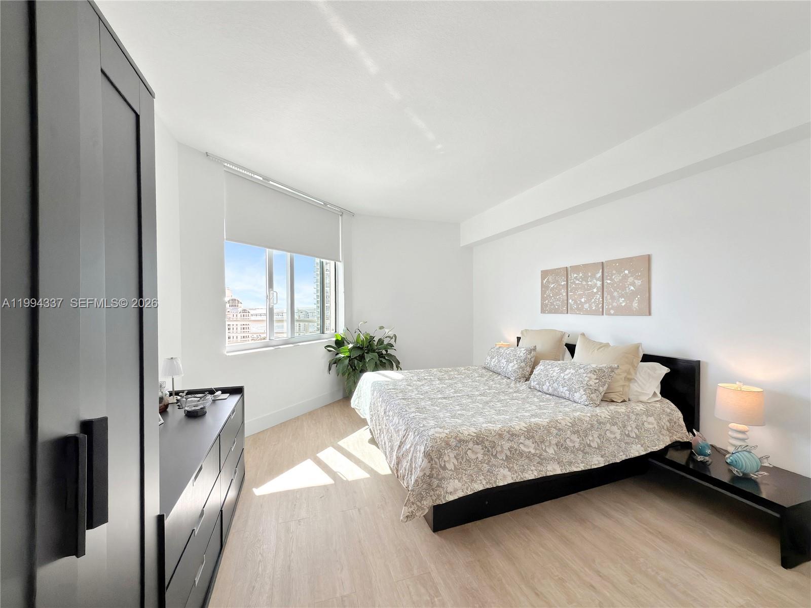 335 S Biscayne Blvd #2905, Miami FL 33131
