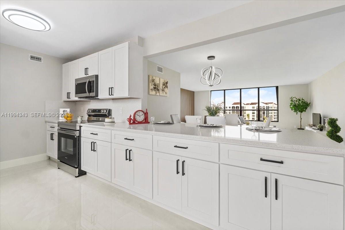 7129 Promenade Dr #801, Boca Raton FL 33433