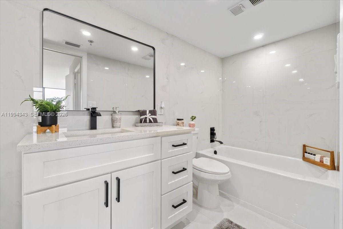 7129 Promenade Dr #801, Boca Raton FL 33433