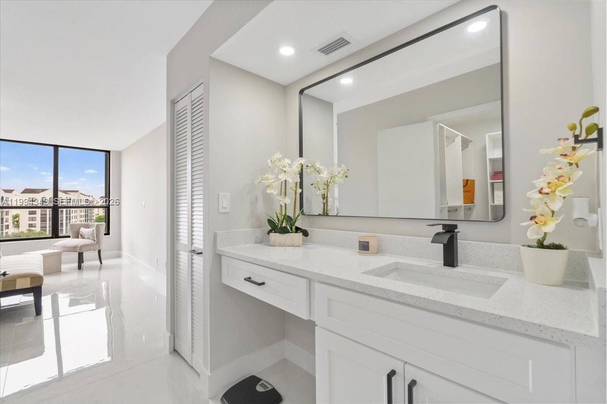 7129 Promenade Dr #801, Boca Raton FL 33433
