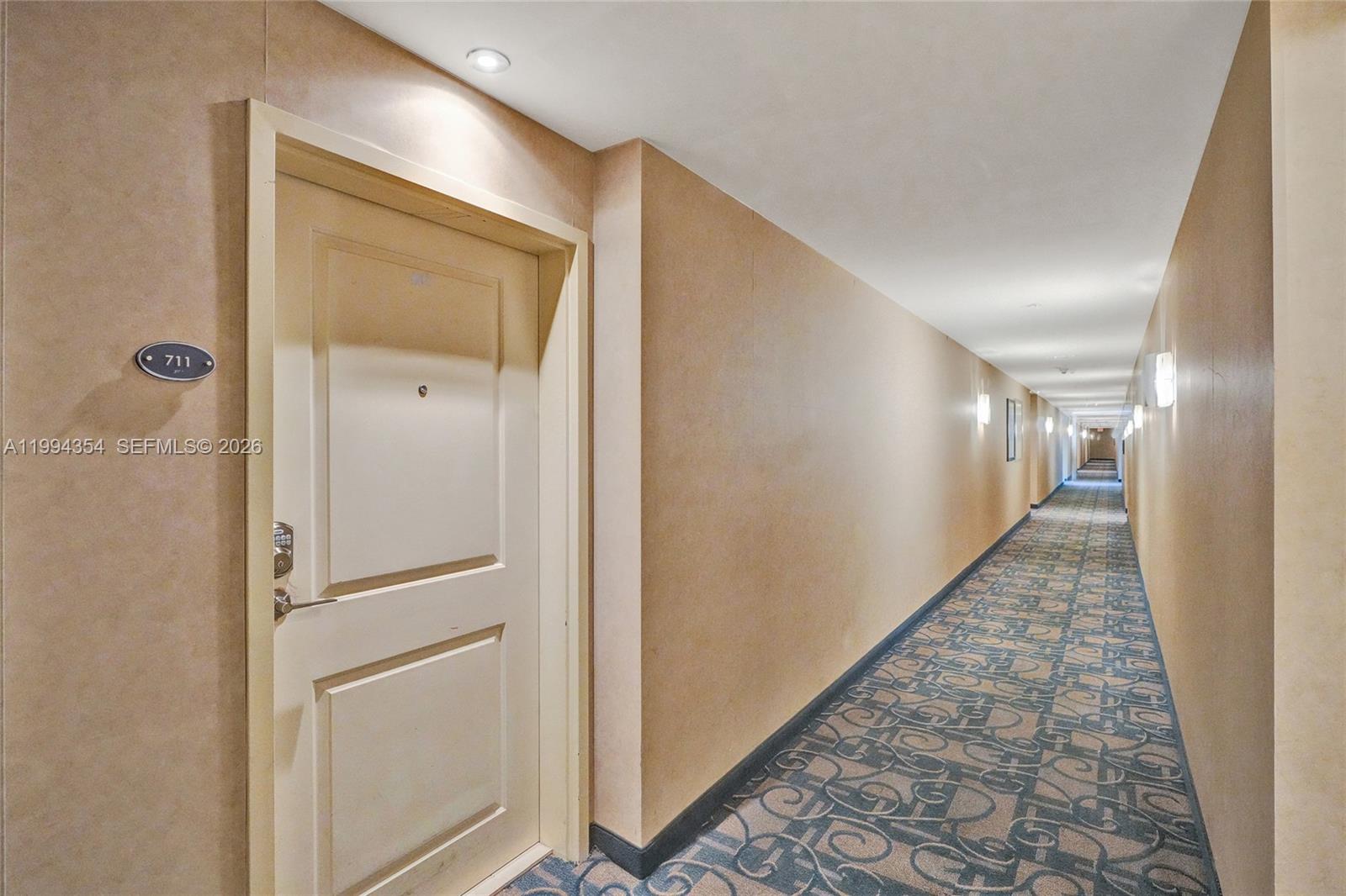 7900 Harbor Island Dr #711, North Bay Village FL 33141
