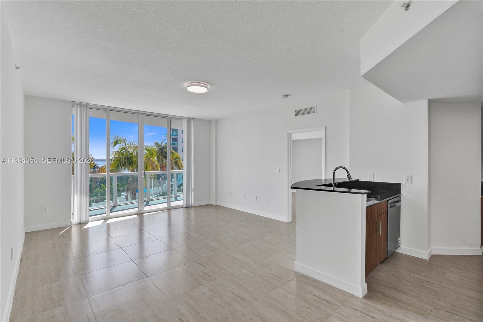 7900 Harbor Island Dr #711, North Bay Village FL 33141