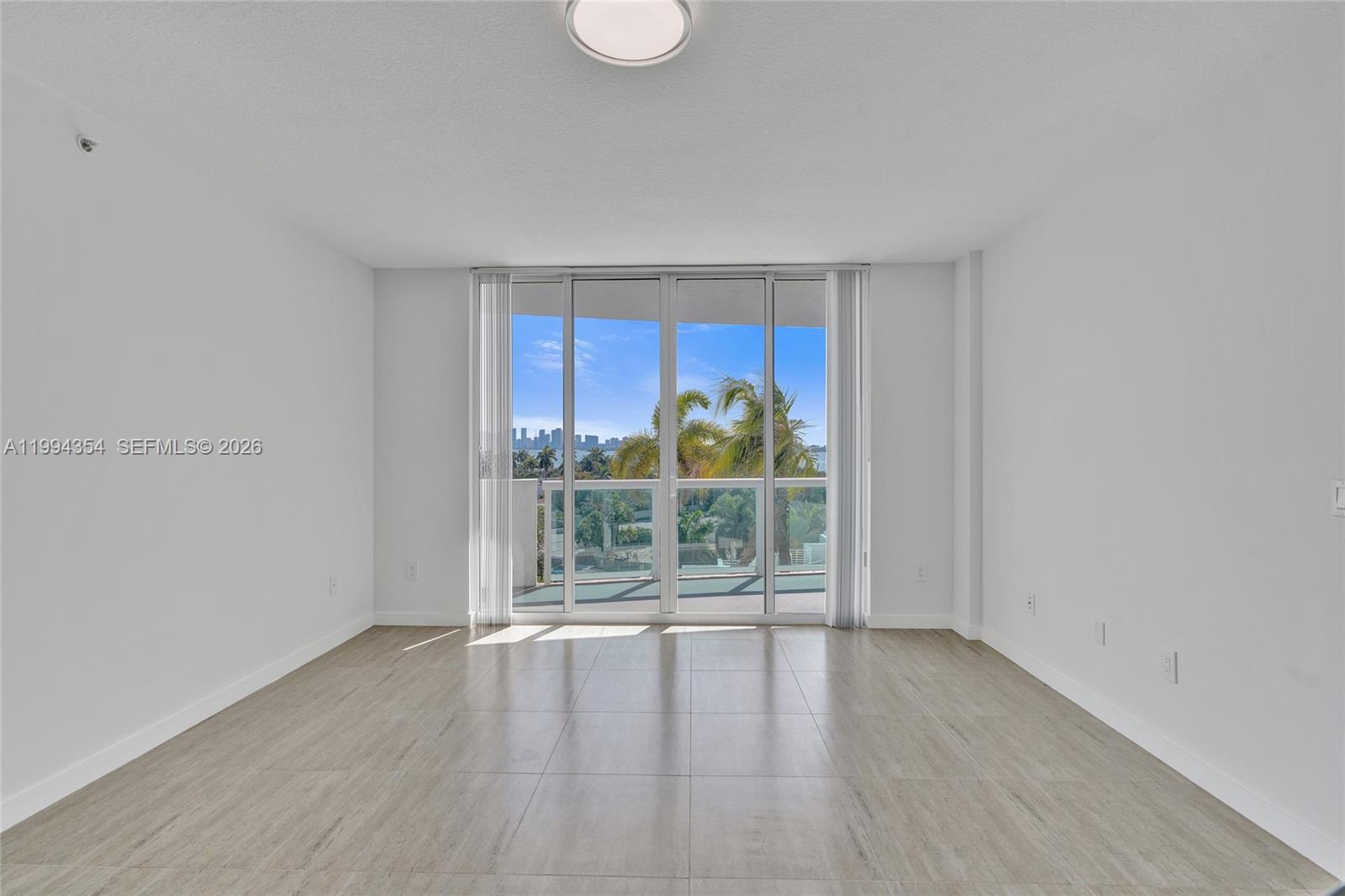 7900 Harbor Island Dr #711, North Bay Village FL 33141