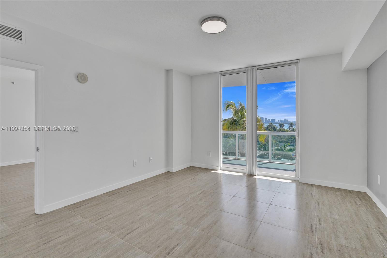 7900 Harbor Island Dr #711, North Bay Village FL 33141