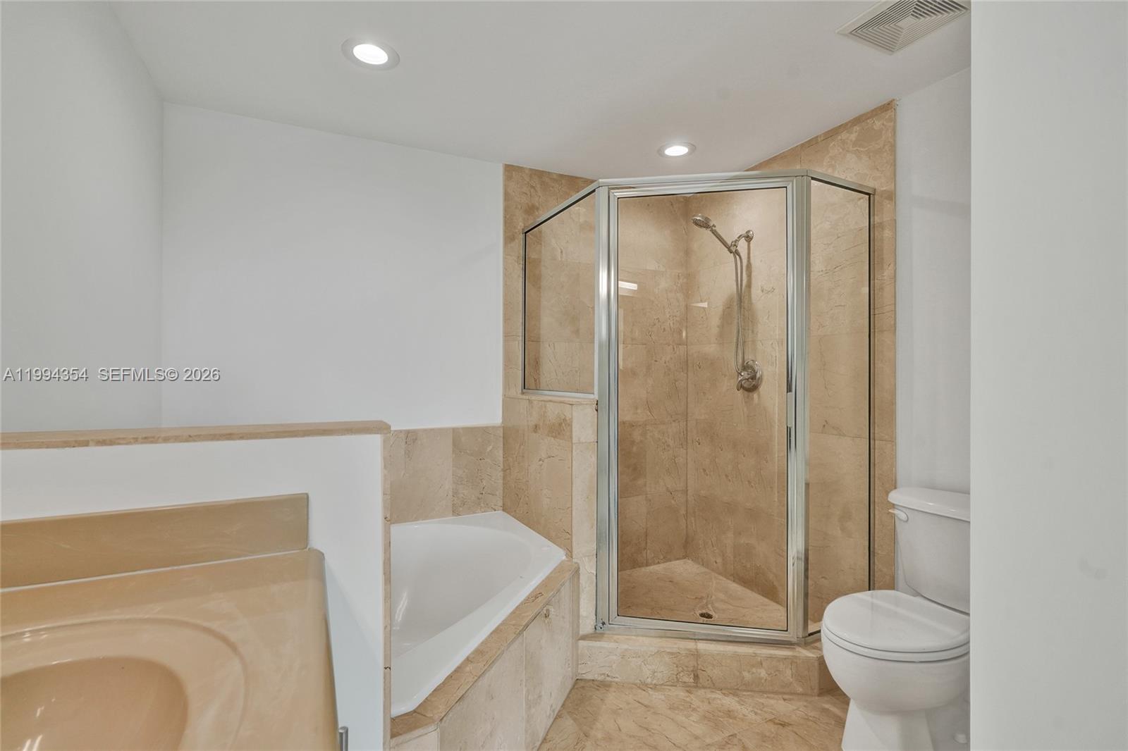 7900 Harbor Island Dr #711, North Bay Village FL 33141
