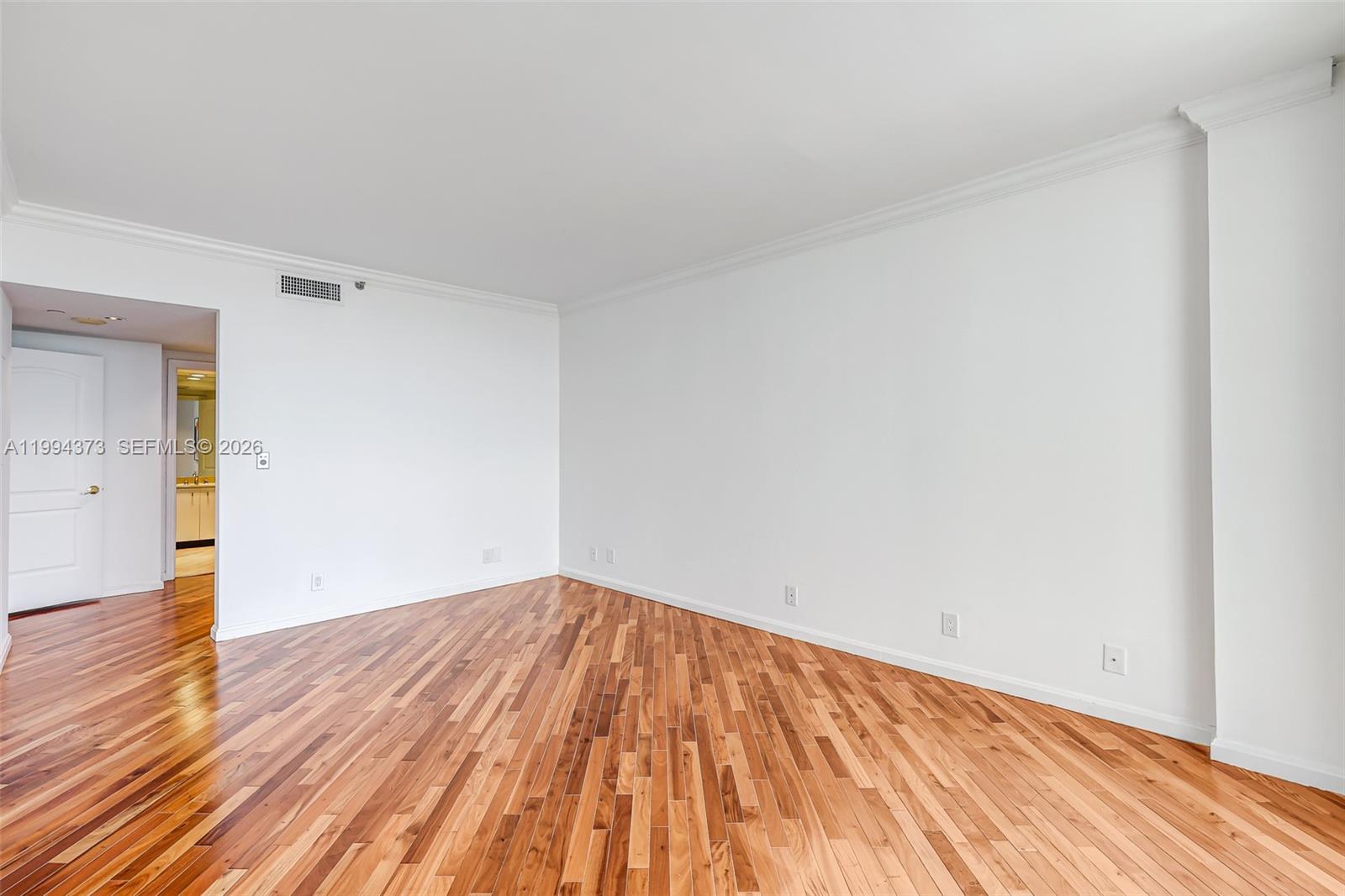 20281 E Country Club Dr #1412, Aventura FL 33180