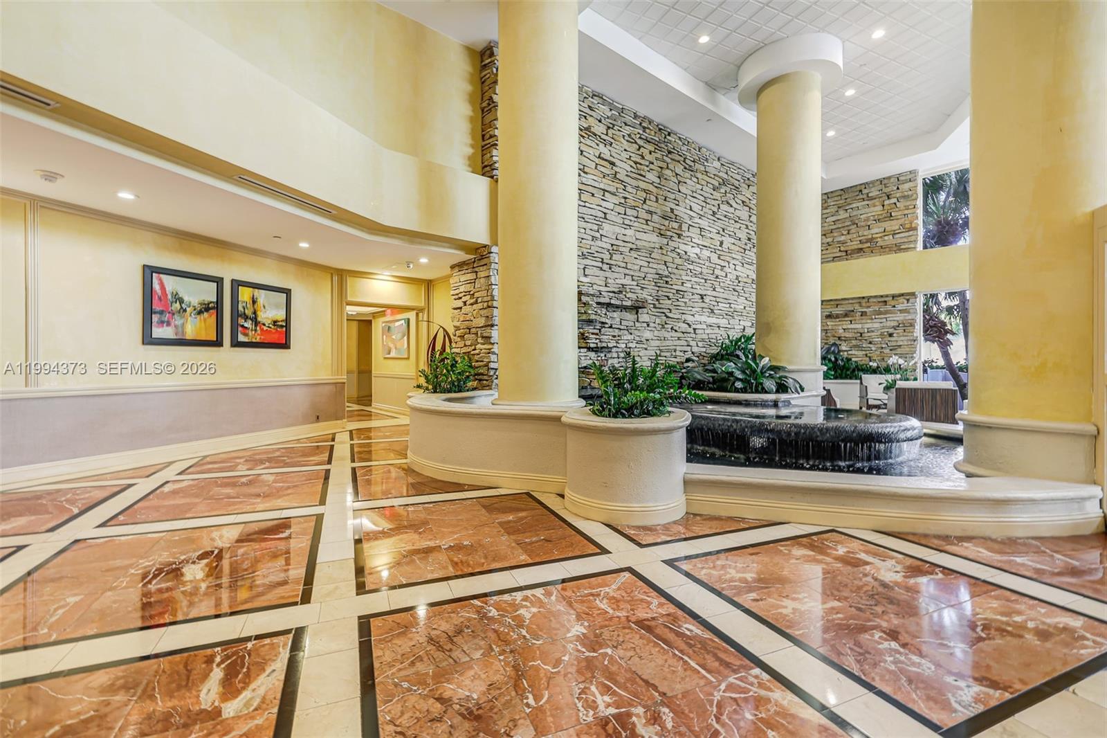 20281 E Country Club Dr #1412, Aventura FL 33180
