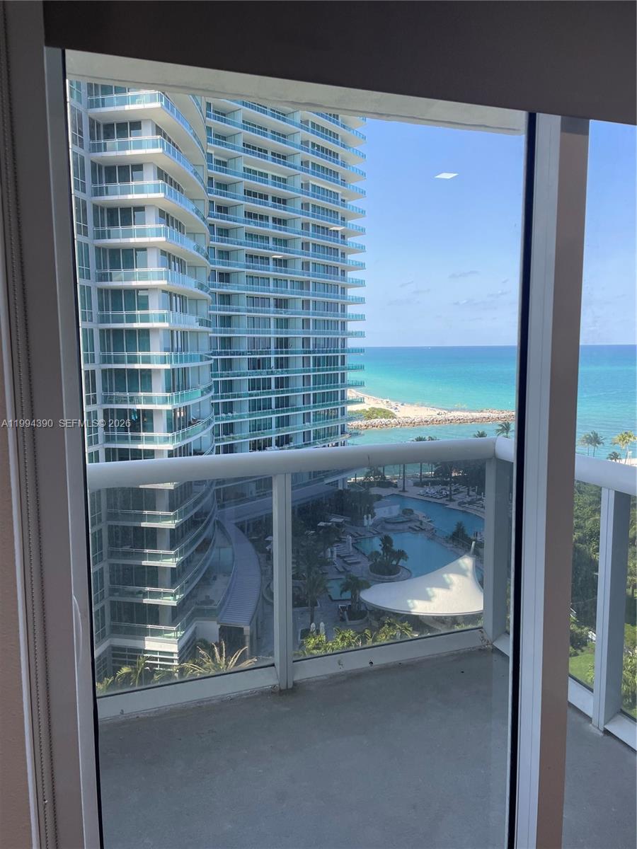 10275 Collins Ave #1205, Bal Harbour FL 33154