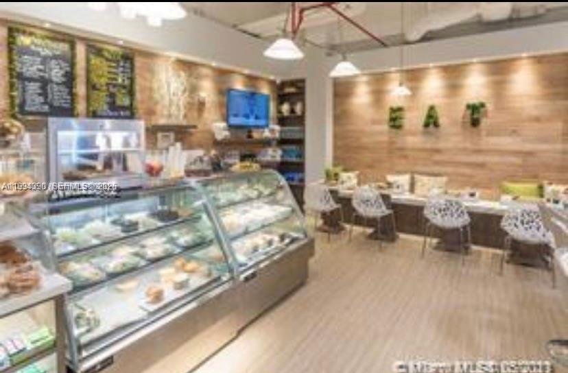 10275 Collins Ave #1205, Bal Harbour FL 33154