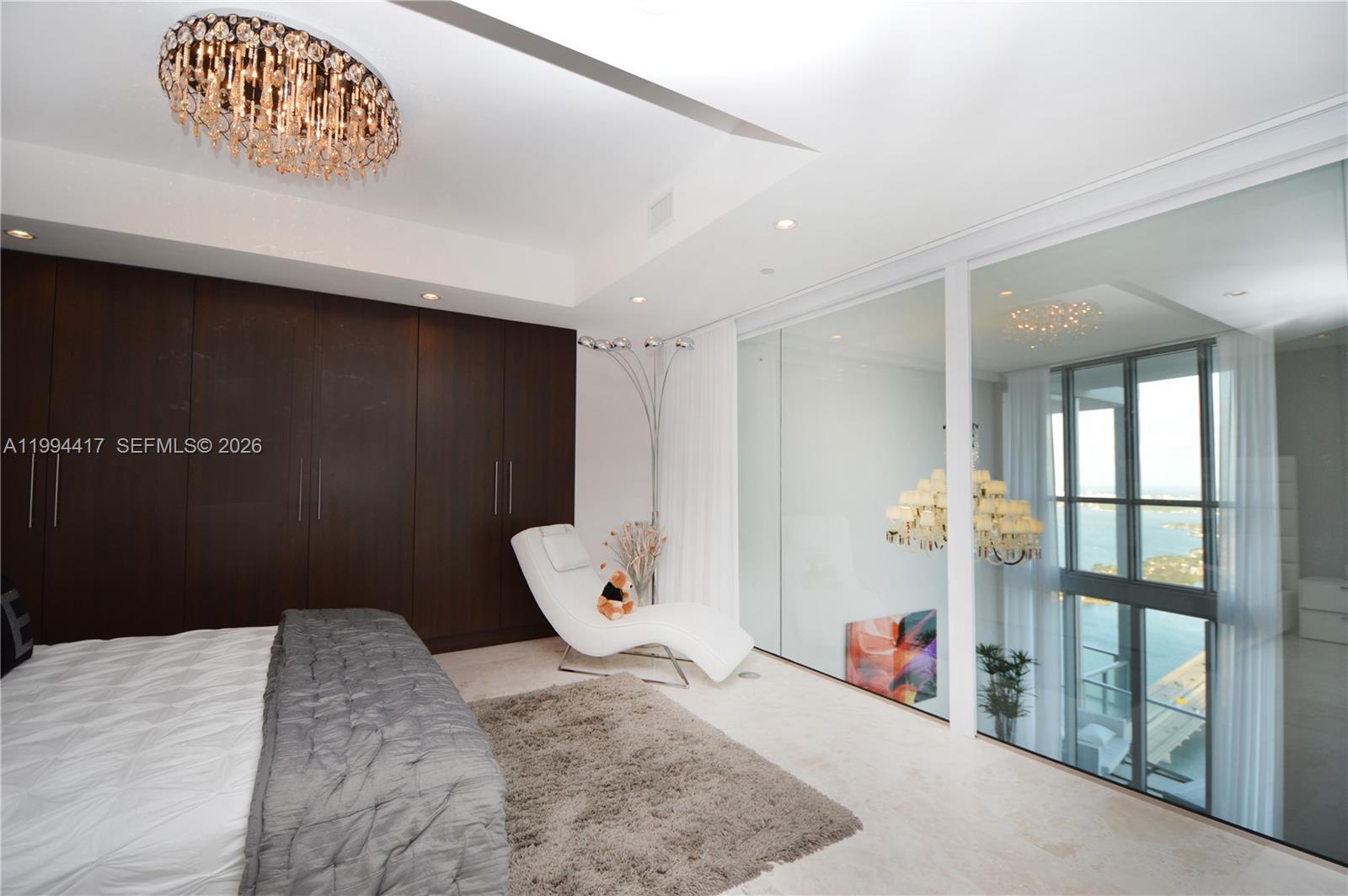 1100 Biscayne Blvd #6104, Miami FL 33132