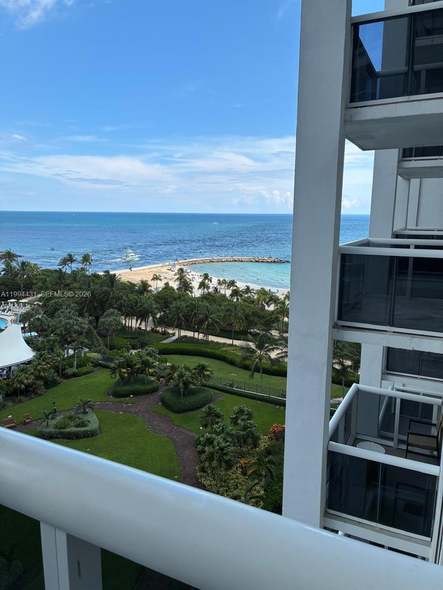 10275 Collins Ave #1004, Bal Harbour FL 33154