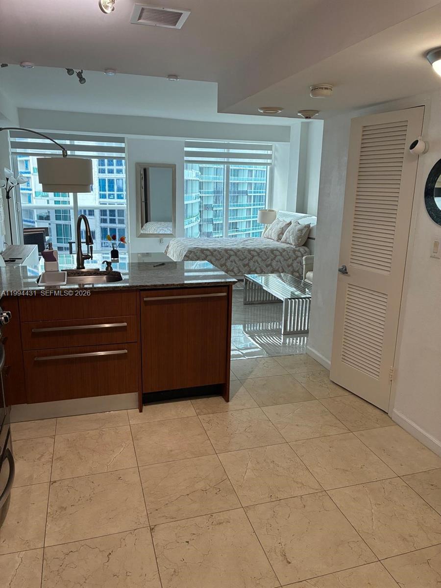 10275 Collins Ave #1004, Bal Harbour FL 33154