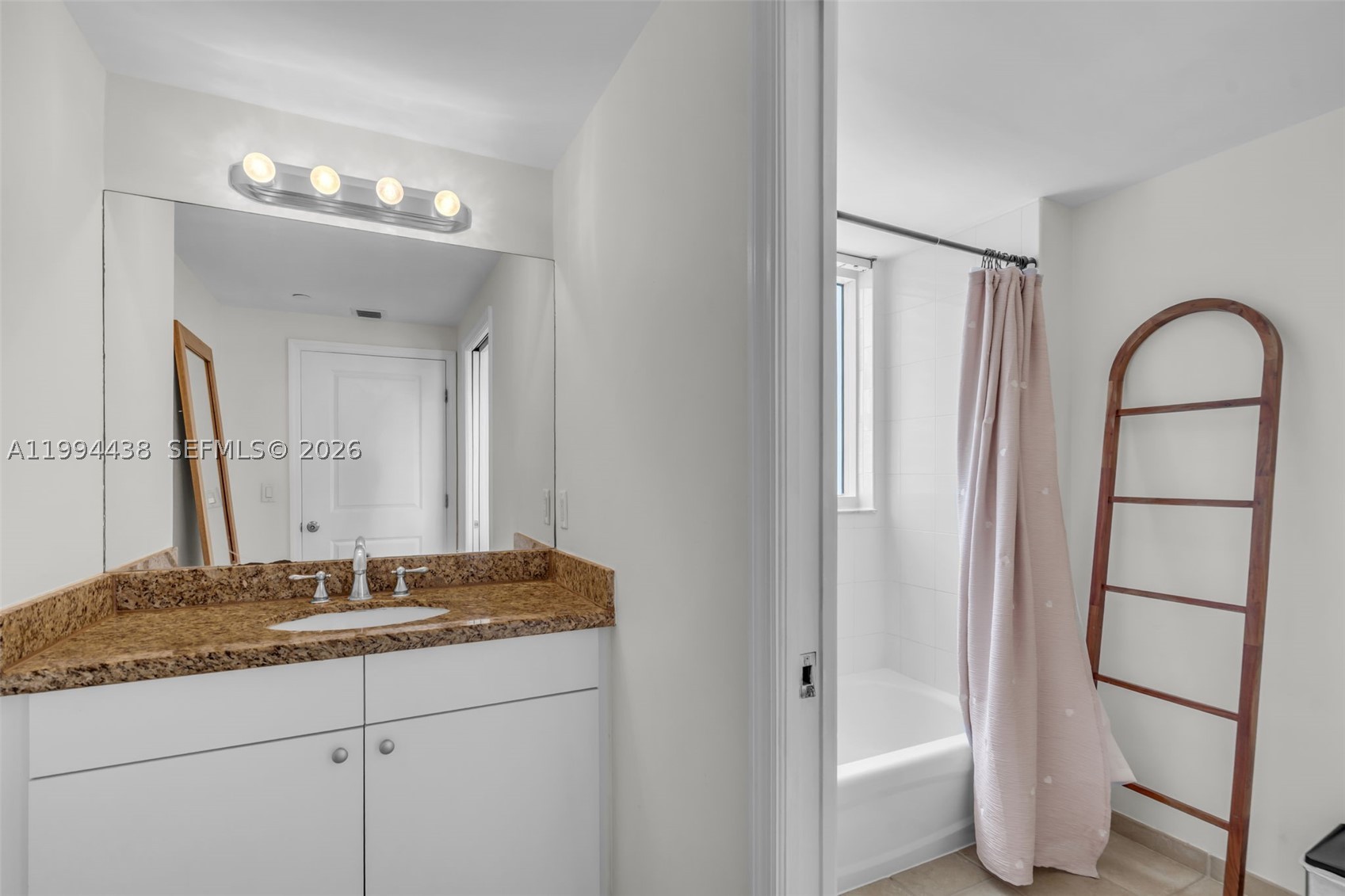 1250 S Miami Ave #3206, Miami FL 33130
