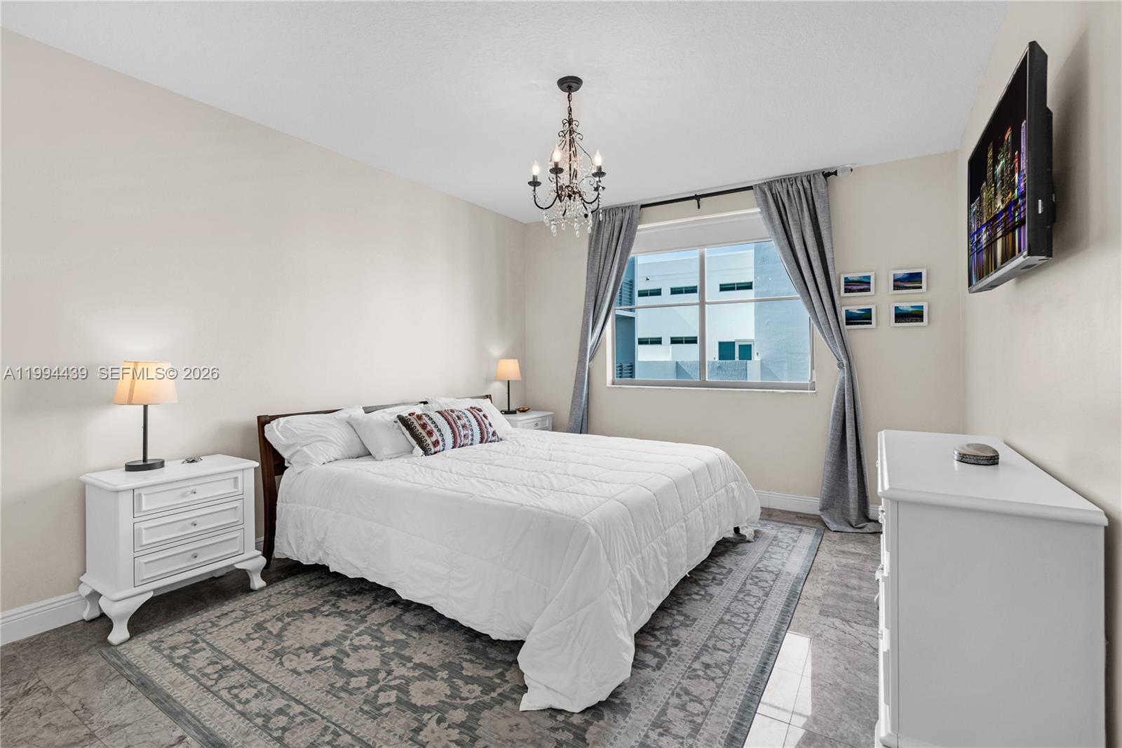 110 Washington Ave #1712, Miami Beach FL 33139