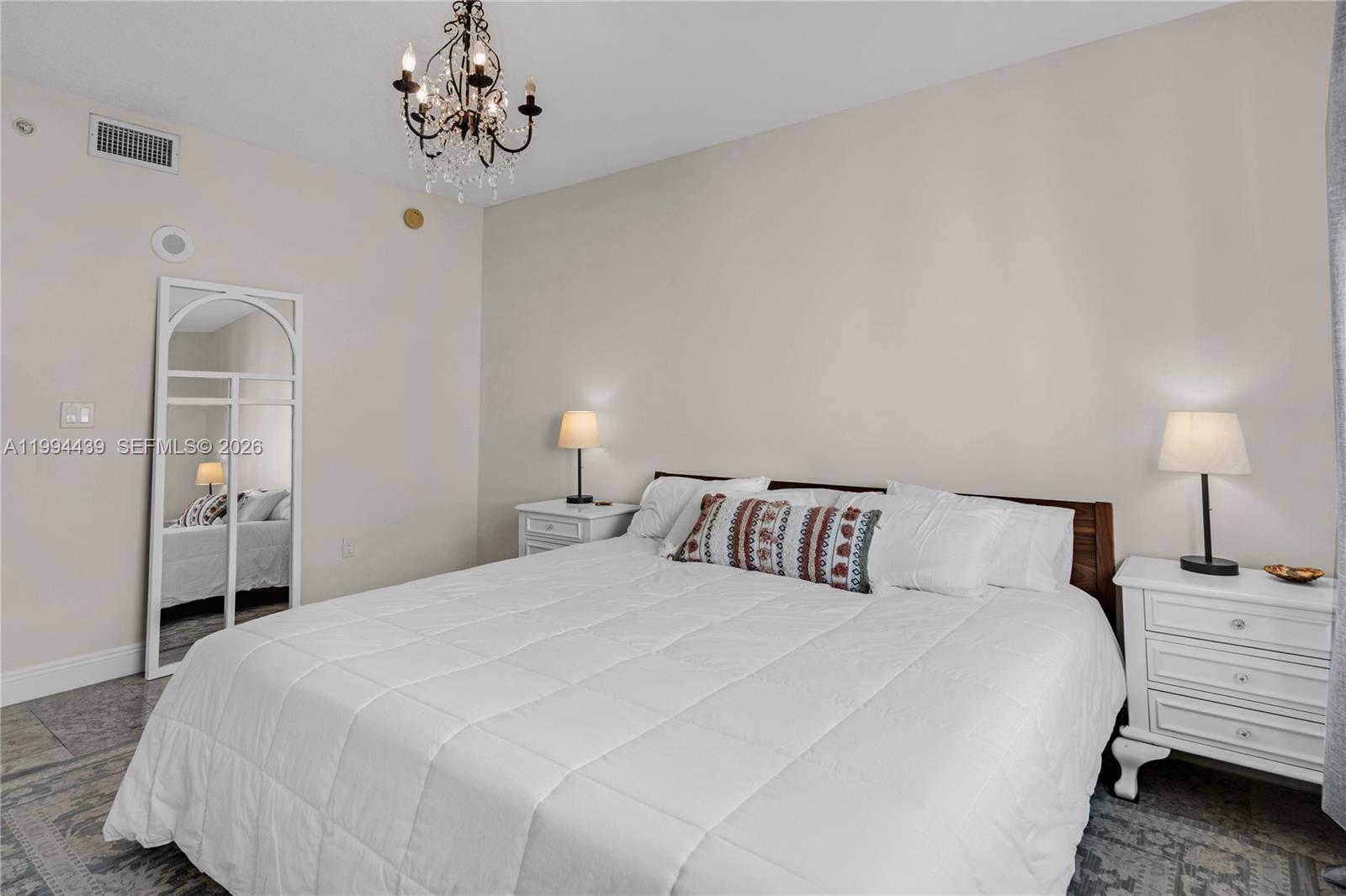 110 Washington Ave #1712, Miami Beach FL 33139