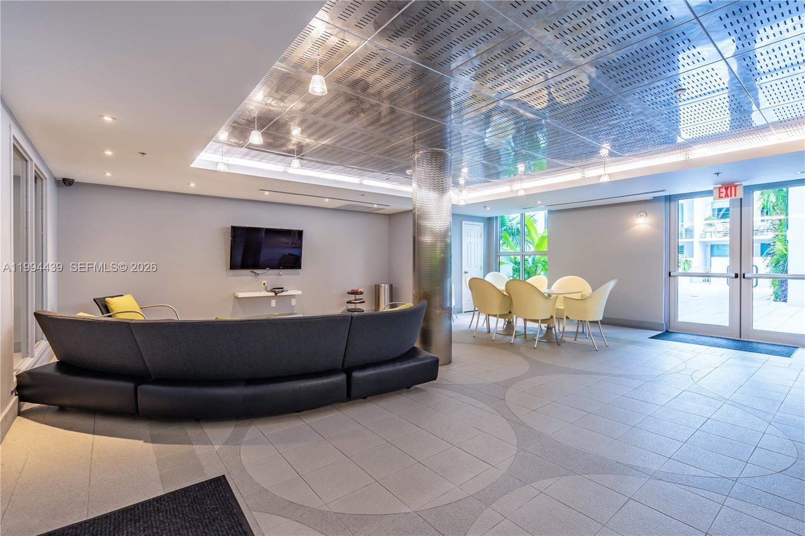 110 Washington Ave #1712, Miami Beach FL 33139
