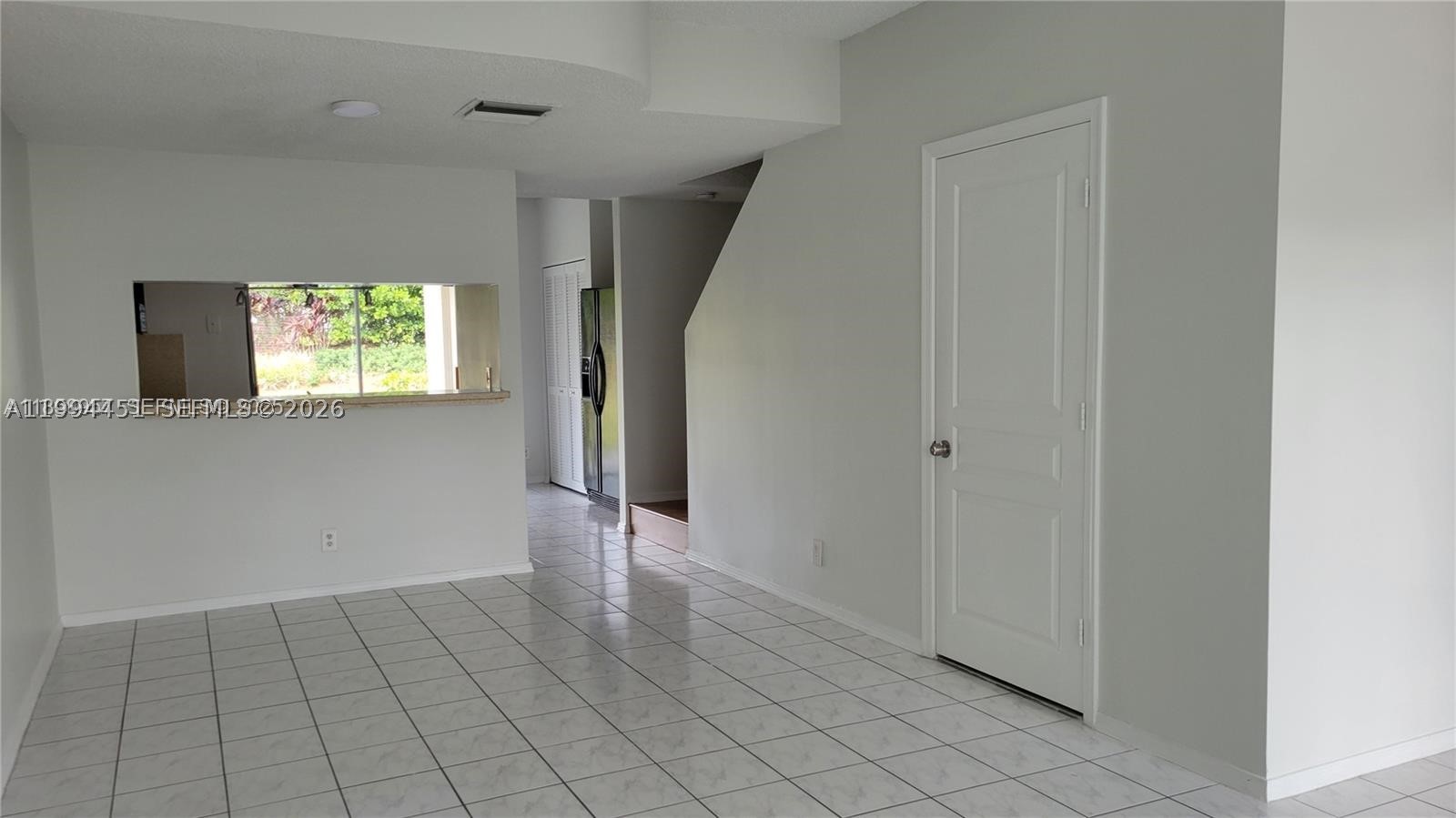 16731 Hemingway Dr, Weston FL 33326