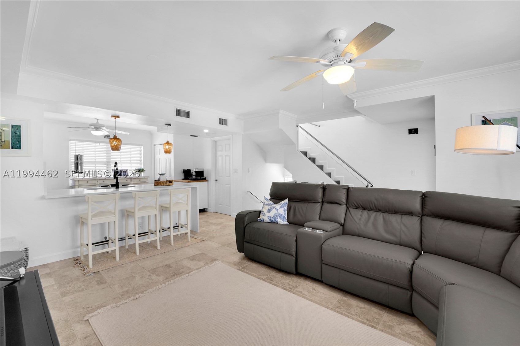 335 Virginia St, Hollywood FL 33019