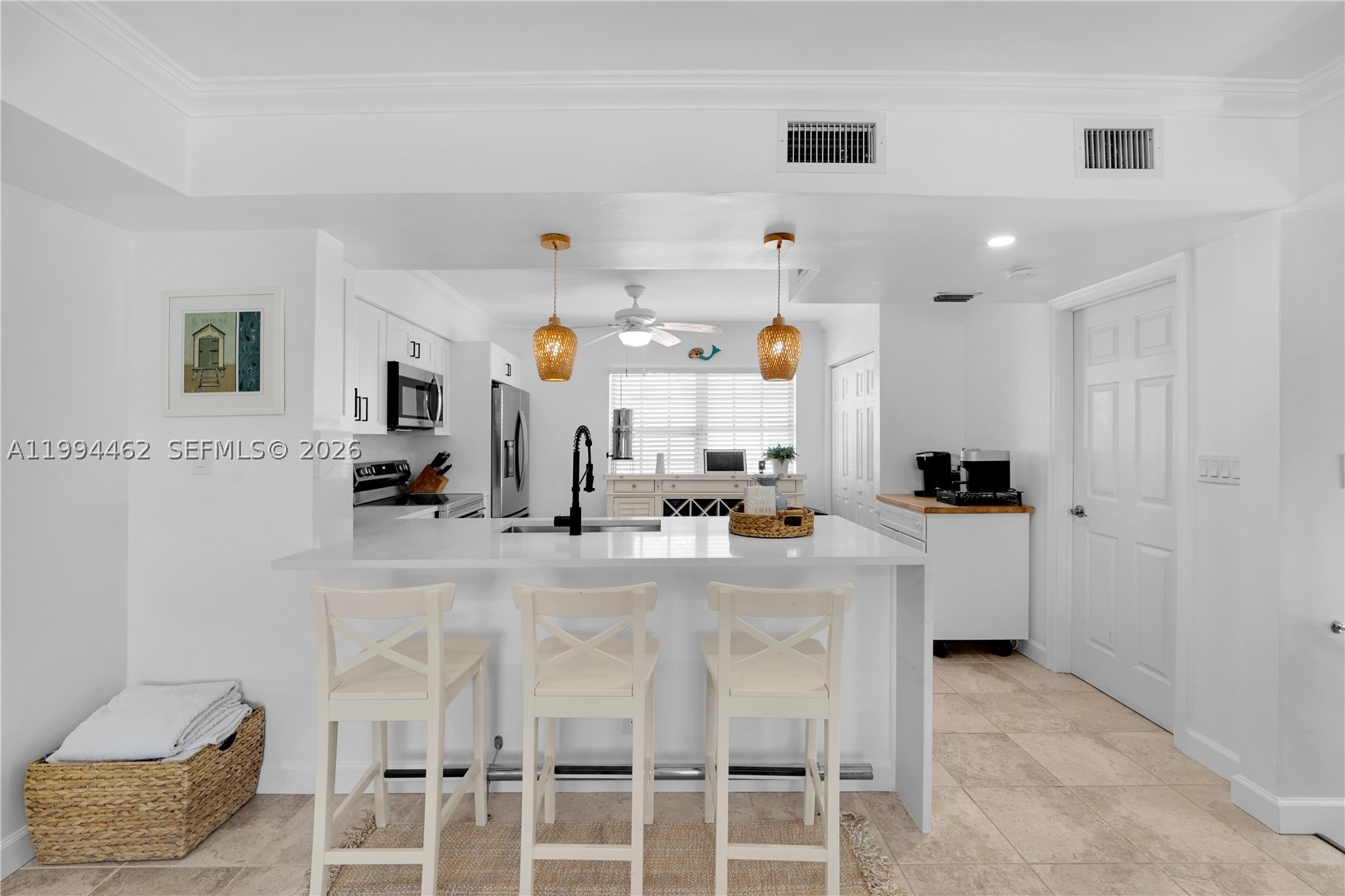 335 Virginia St, Hollywood FL 33019