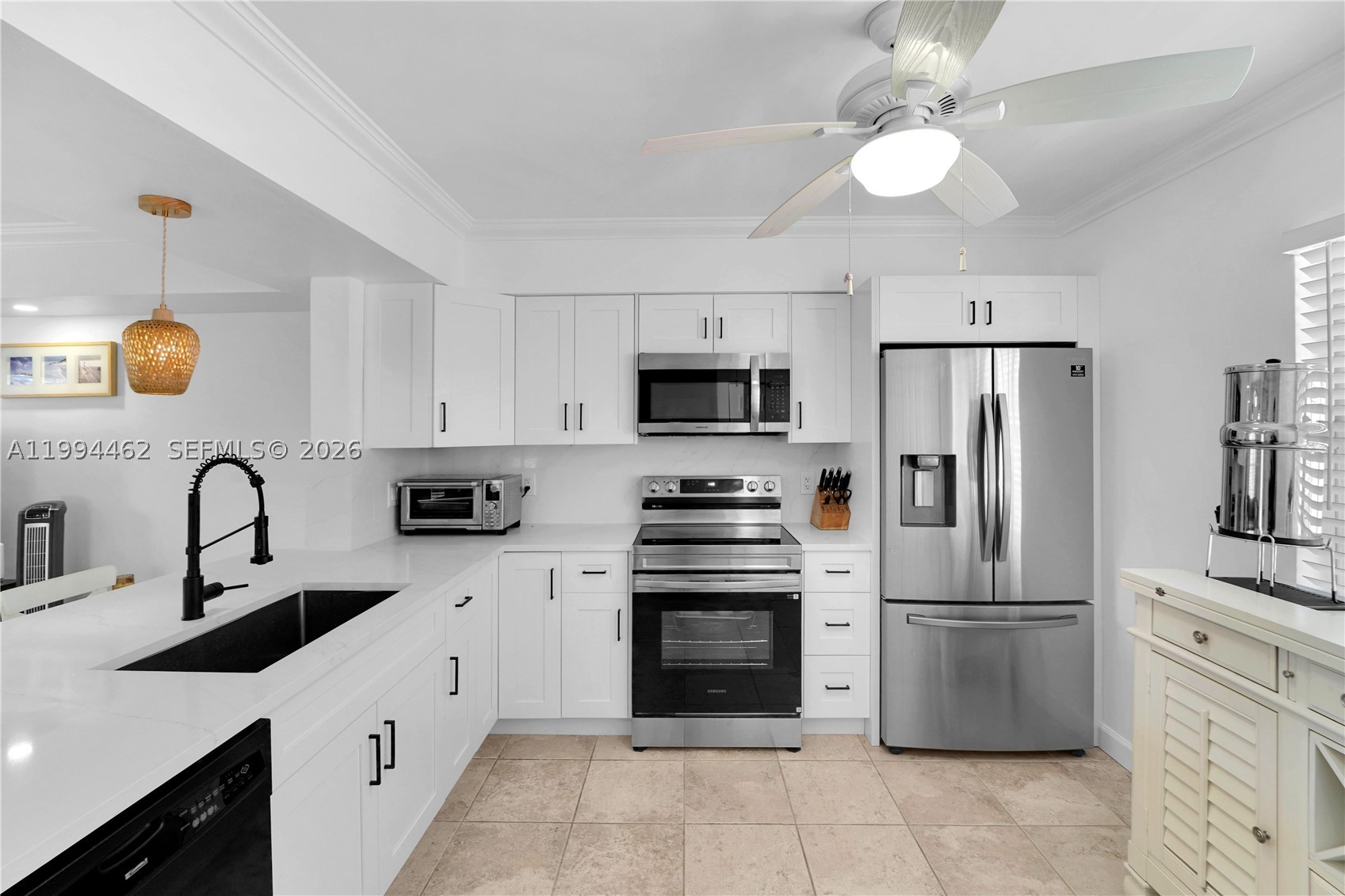 335 Virginia St, Hollywood FL 33019