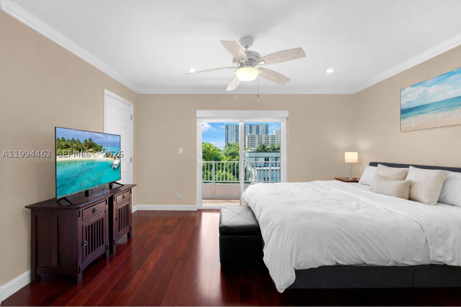 335 Virginia St, Hollywood FL 33019
