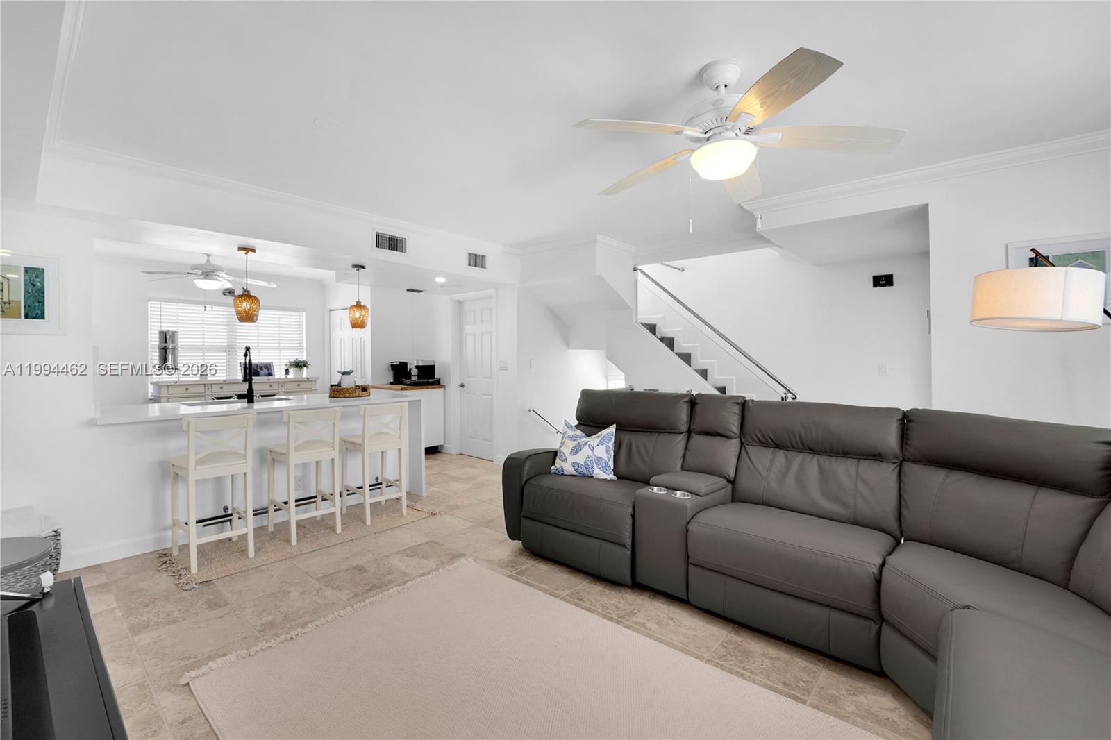 335 Virginia St, Hollywood FL 33019
