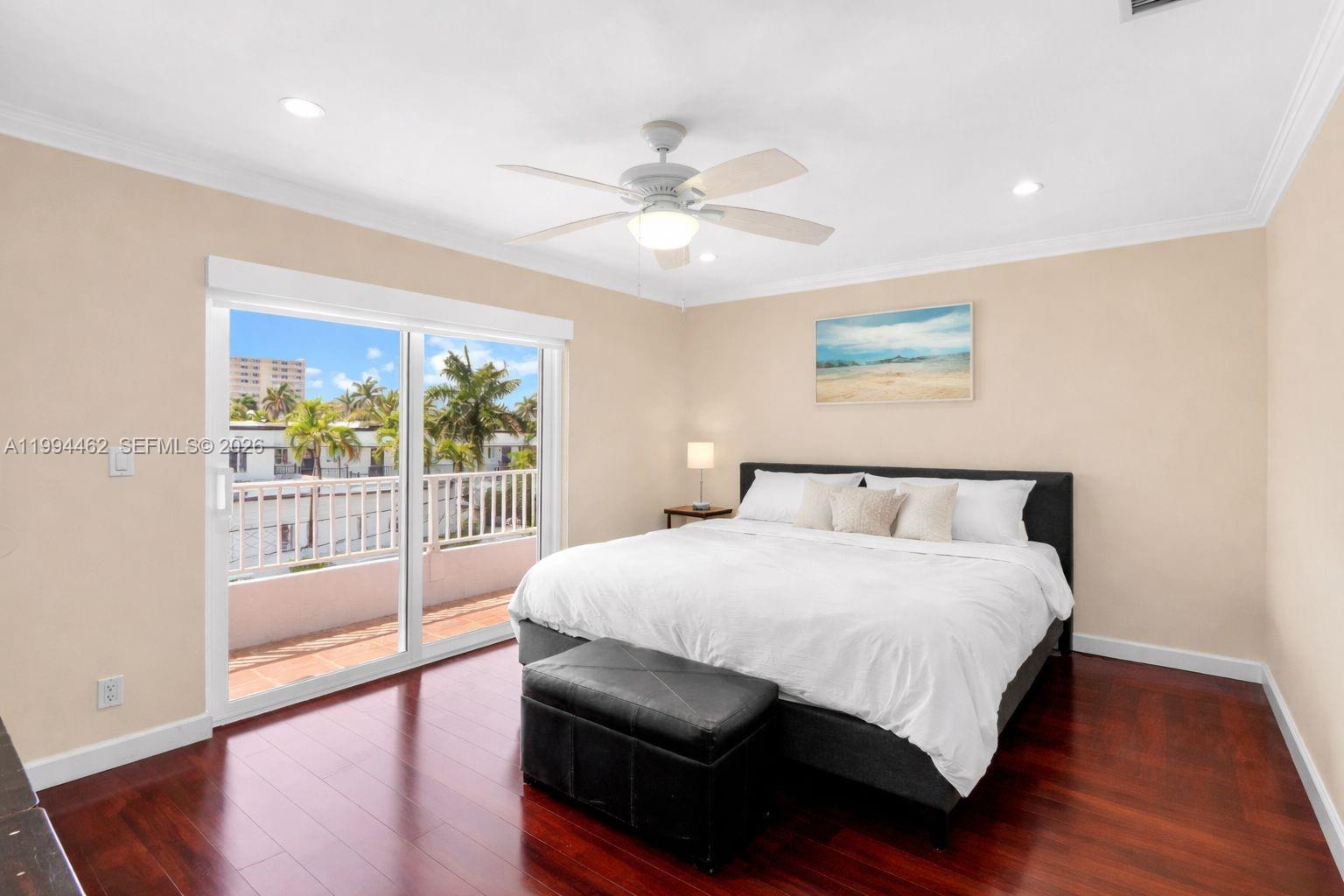 335 Virginia St, Hollywood FL 33019