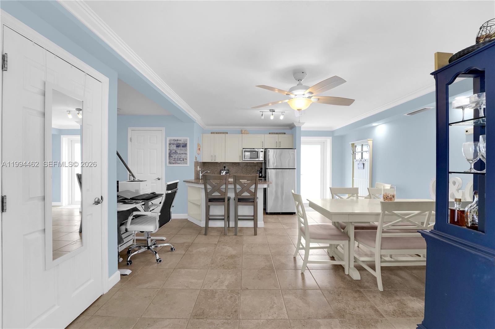335 Virginia St, Hollywood FL 33019