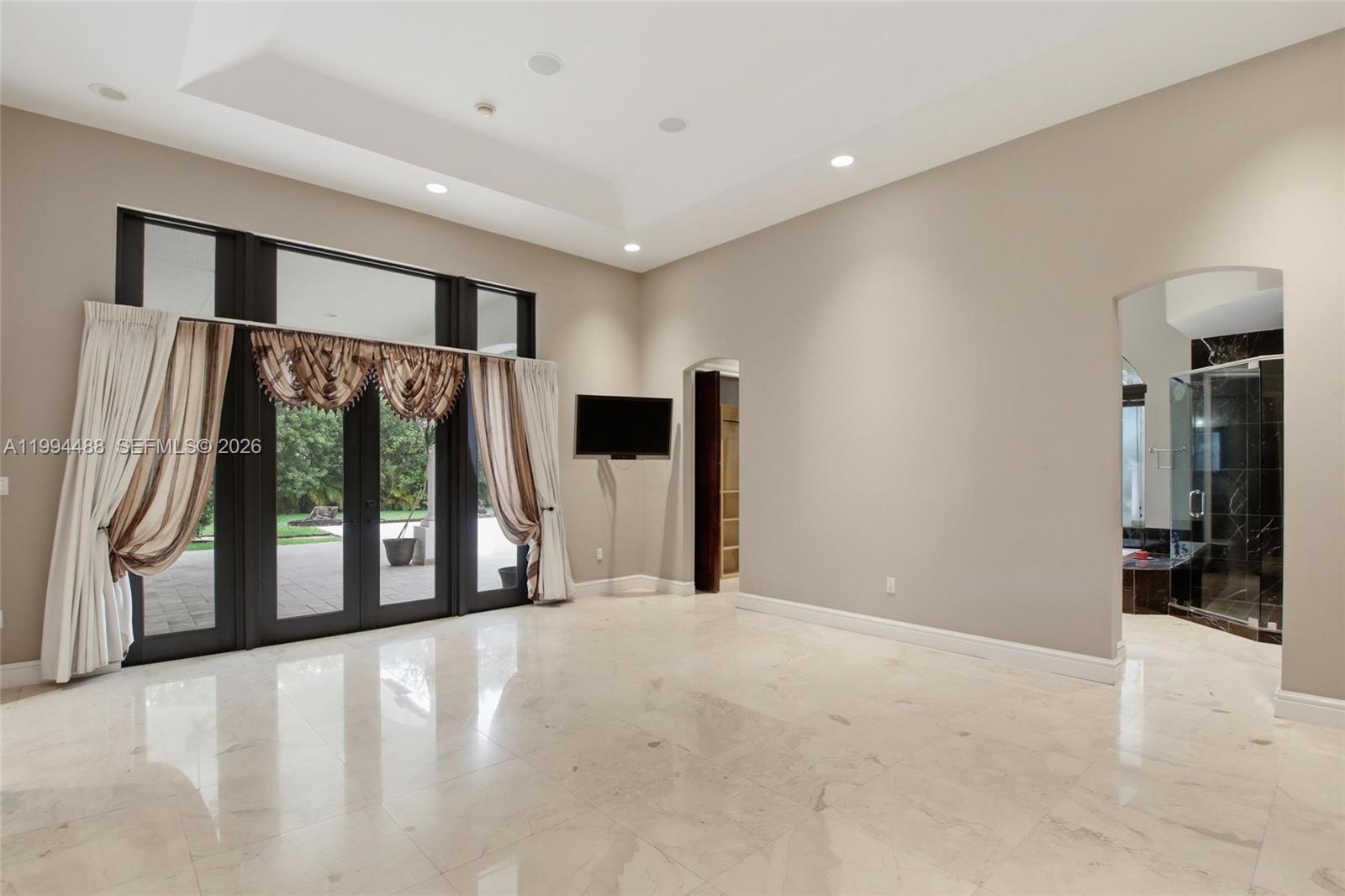 6200 SW 97th Ave, Miami FL 33173