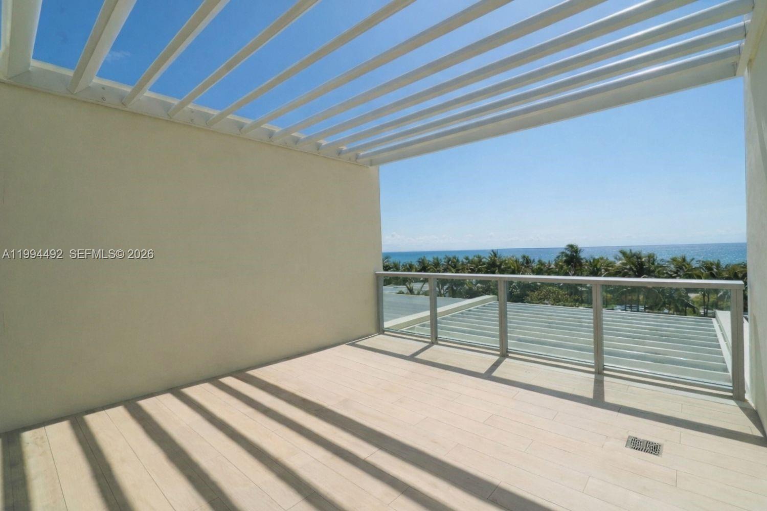 2201 Collins Ave #532, Miami Beach FL 33139