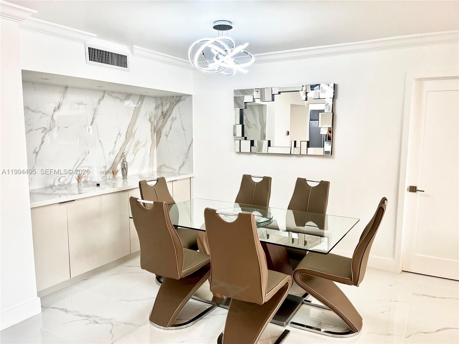 3701 N Country Club Dr #1505, Aventura FL 33180